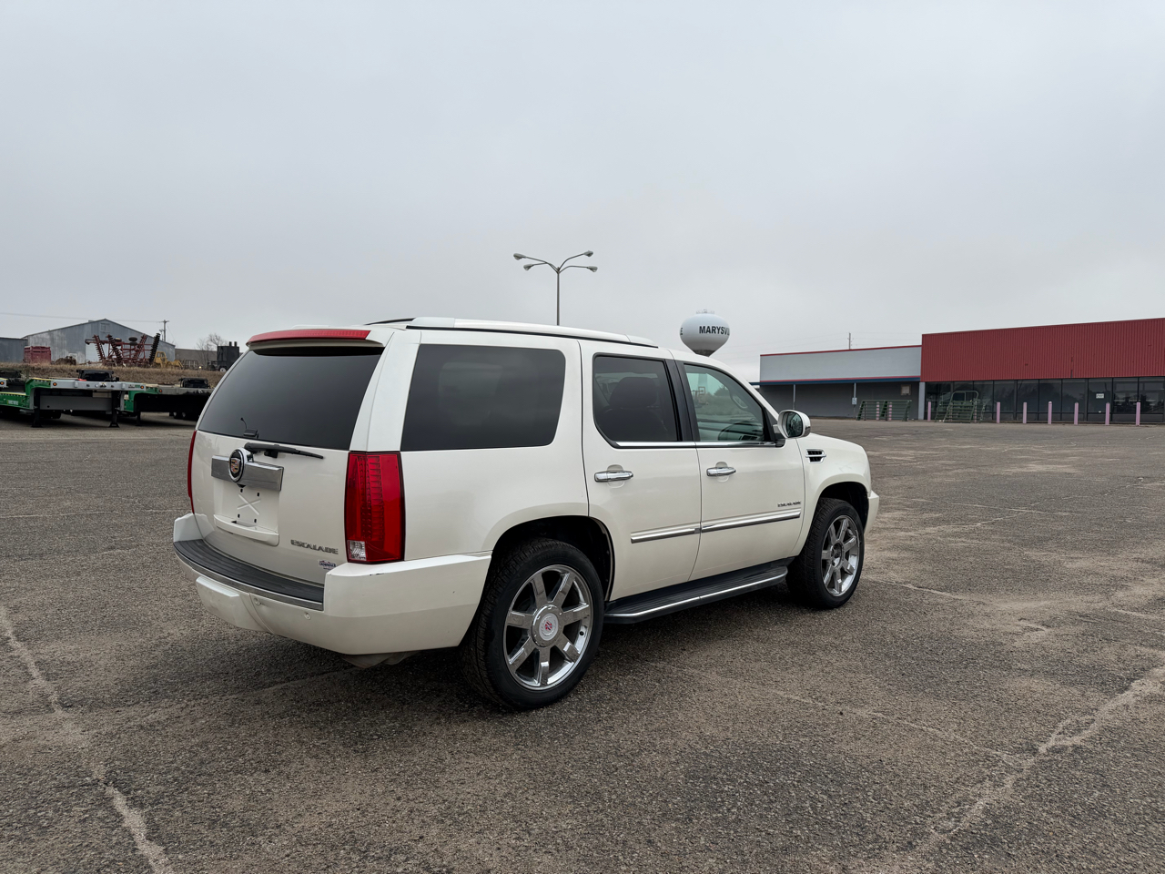 Cadillac Escalade AWD Luxury 2013