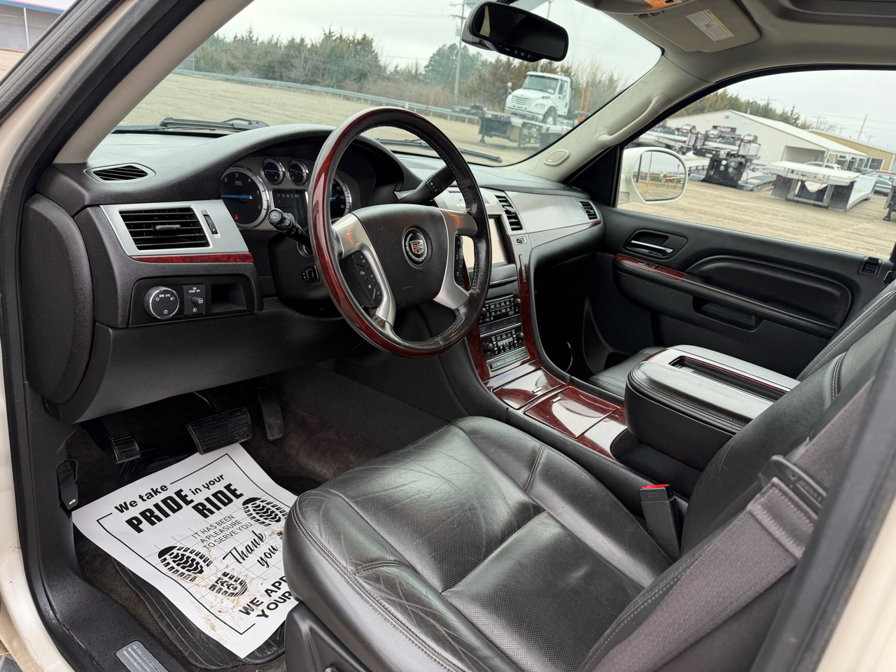 Cadillac Escalade AWD Luxury 2013