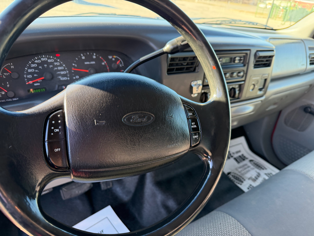 Ford F-250 SD XL 2WD 2002