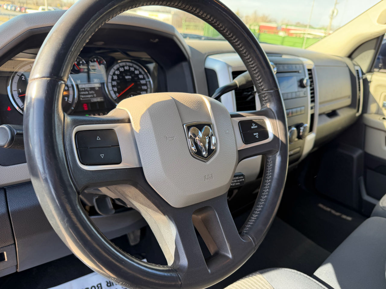 RAM 1500 SLT Quad Cab 4WD 2011