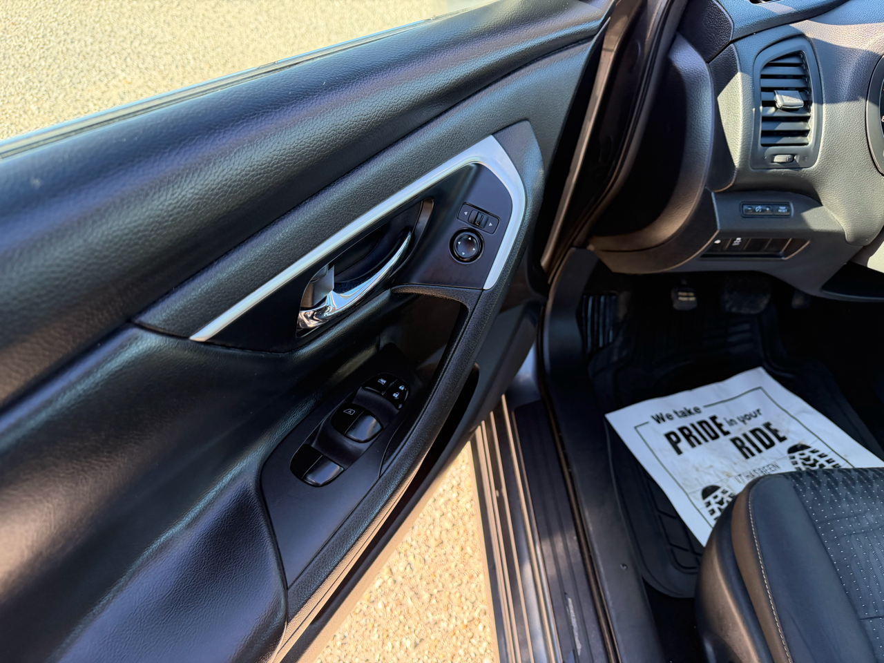 Nissan Altima 2.5 SR 2016