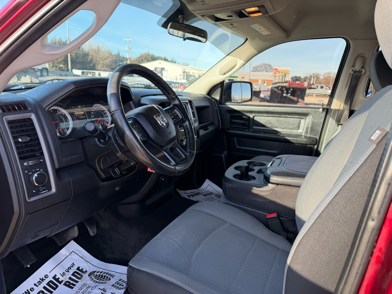 RAM 1500 Classic Tradesman Quad Cab 4WD 2022