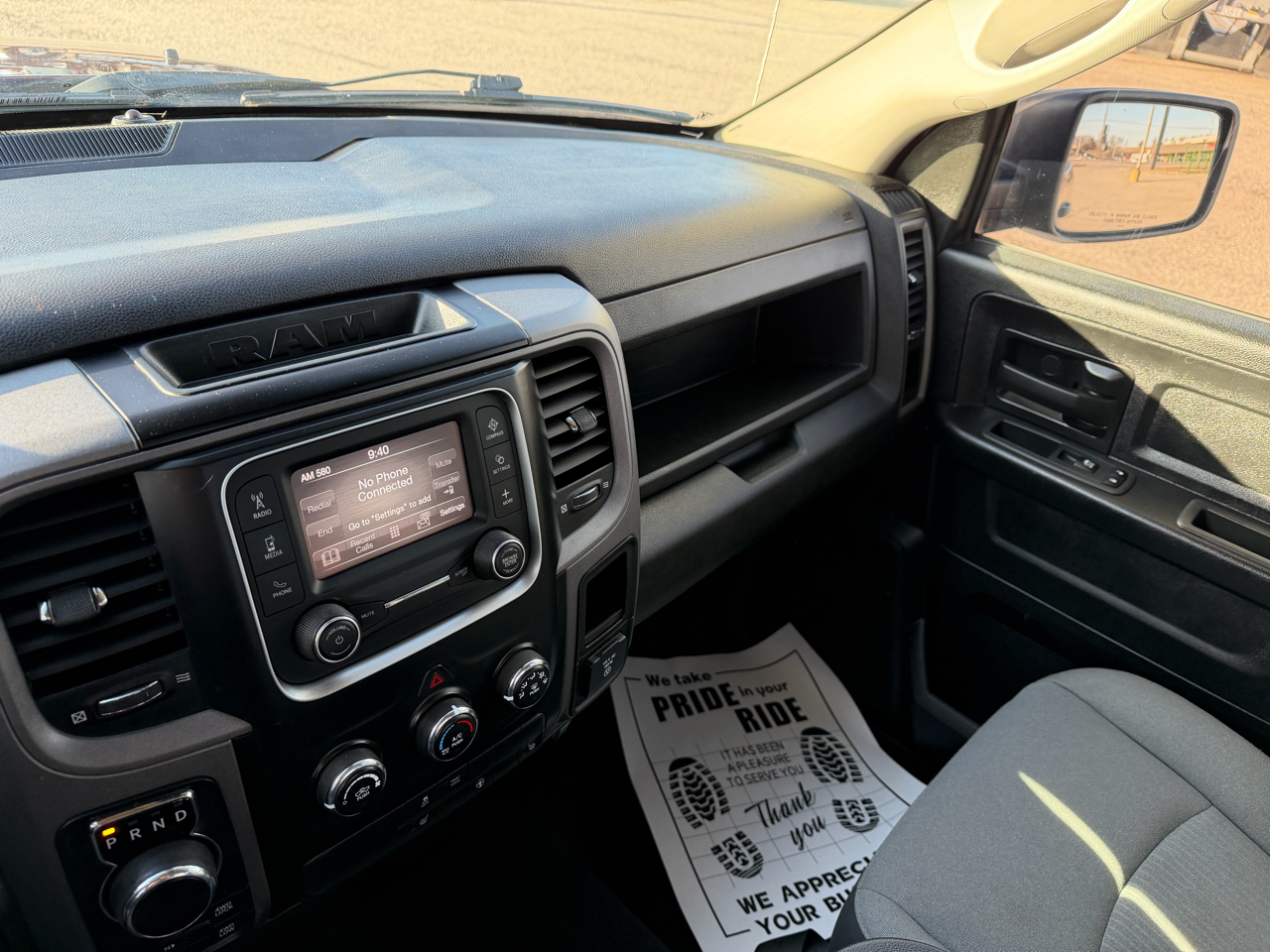 RAM 1500 Classic Tradesman Quad Cab 4WD 2022