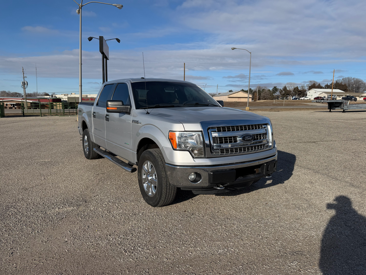 Ford F-150 4WD SuperCrew 139" XLT 2013