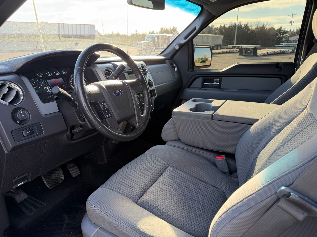 Ford F-150 4WD SuperCrew 139" XLT 2013