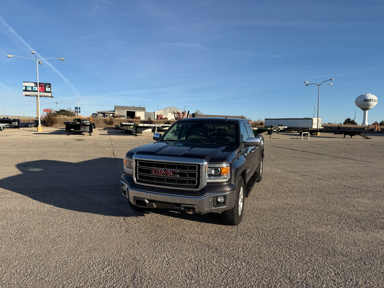 GMC Sierra 1500 4WD Double Cab 143.5" SLT 2015