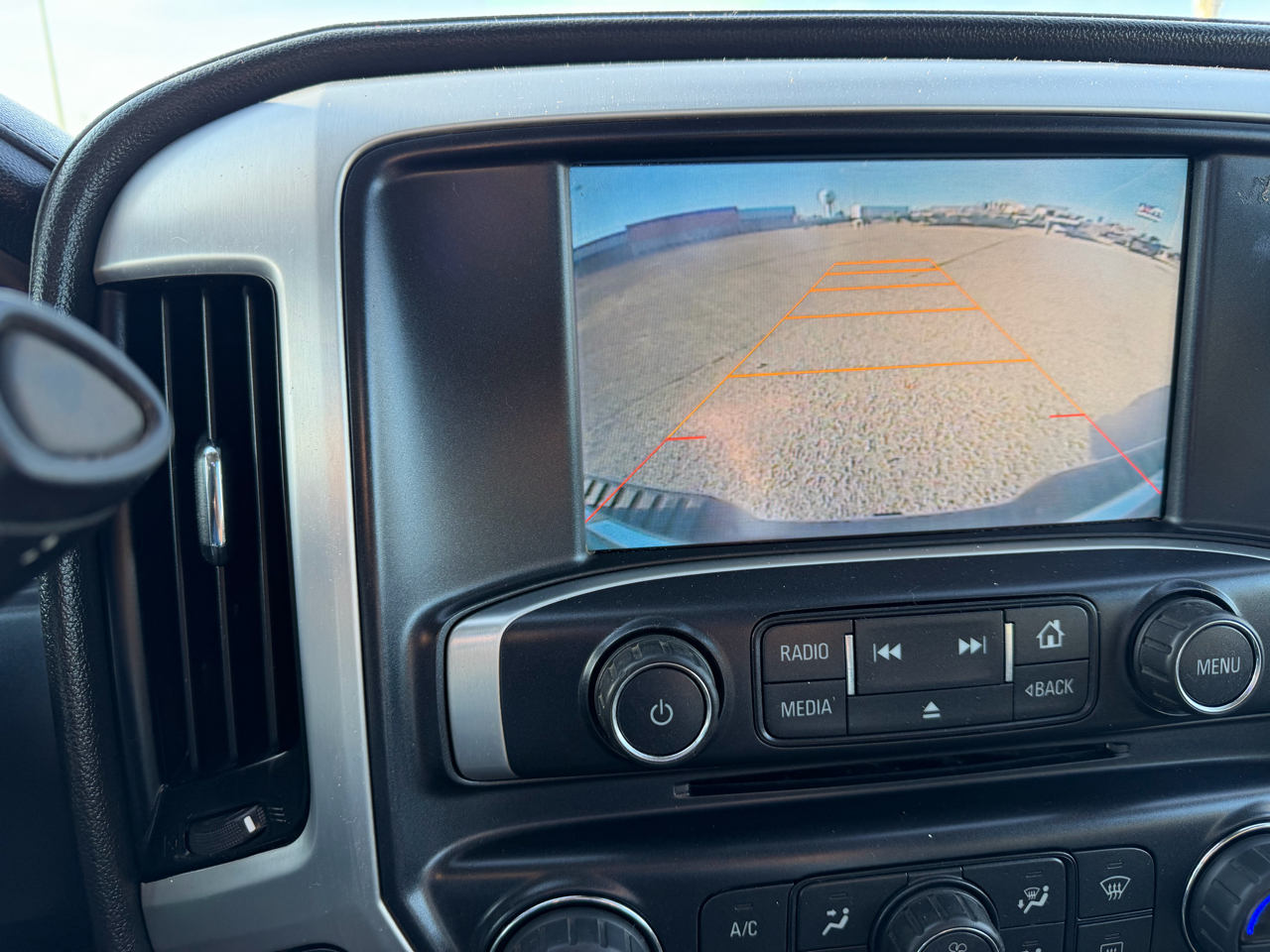 GMC Sierra 1500 4WD Double Cab 143.5" SLT 2015