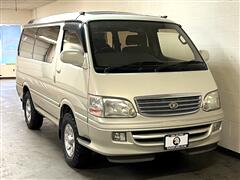 2000 Toyota Hiace 