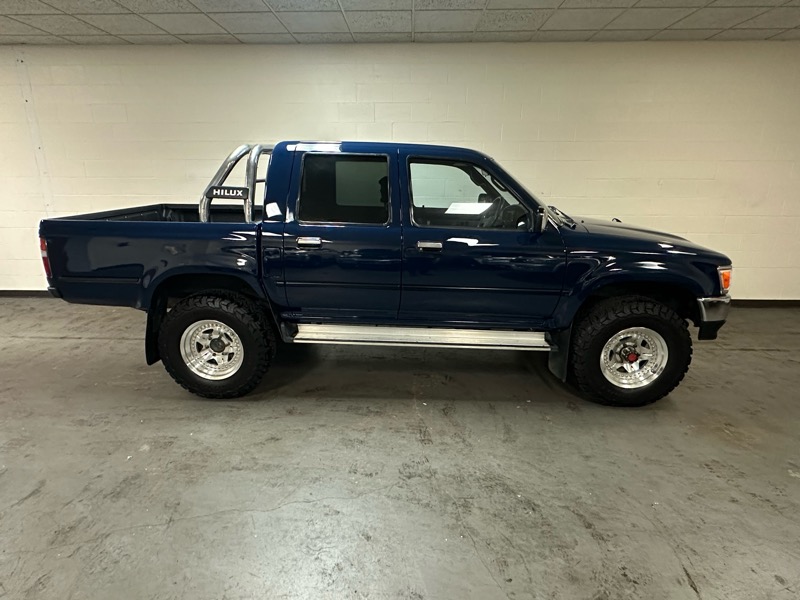 Toyota HiLux  1991