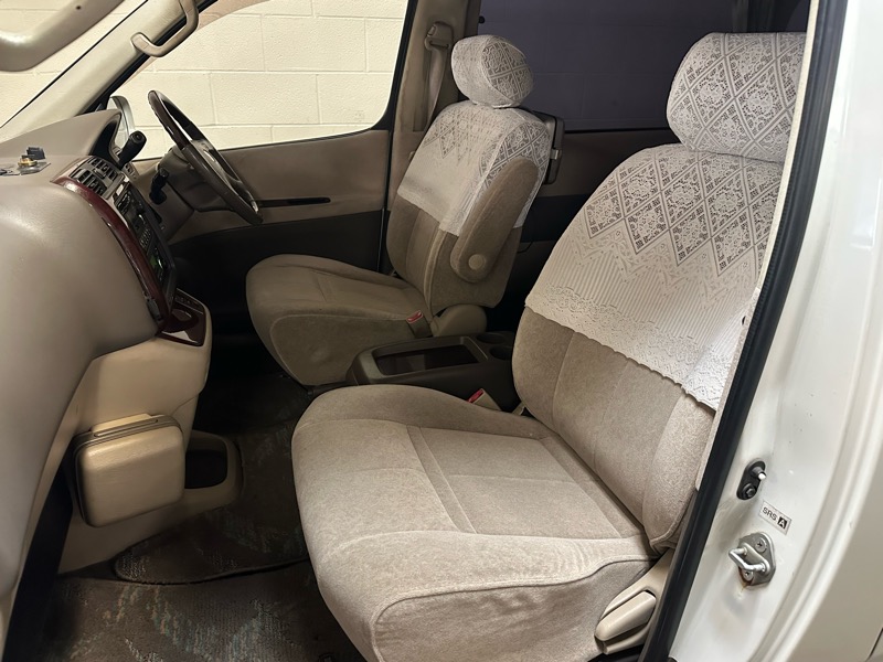 Toyota Grand Hiace  1999
