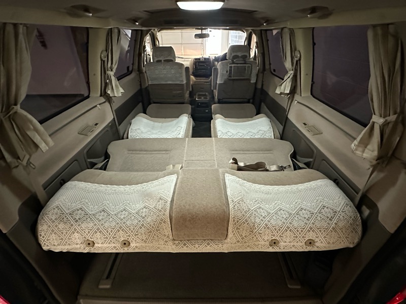 Toyota Grand Hiace  1999