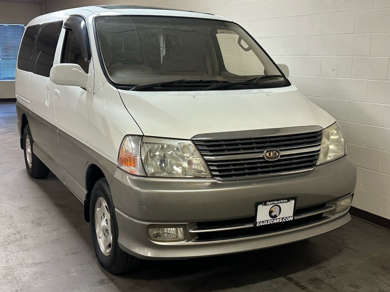2000 Toyota Granvia *Available Now*