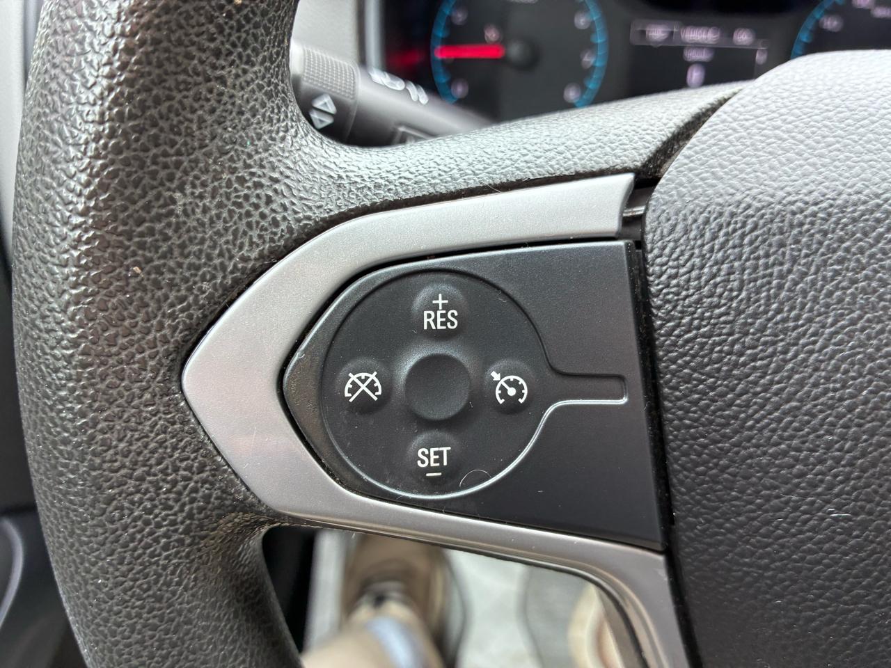 Chevrolet Colorado Work Truck Crew Cab 4WD Short Box 2019