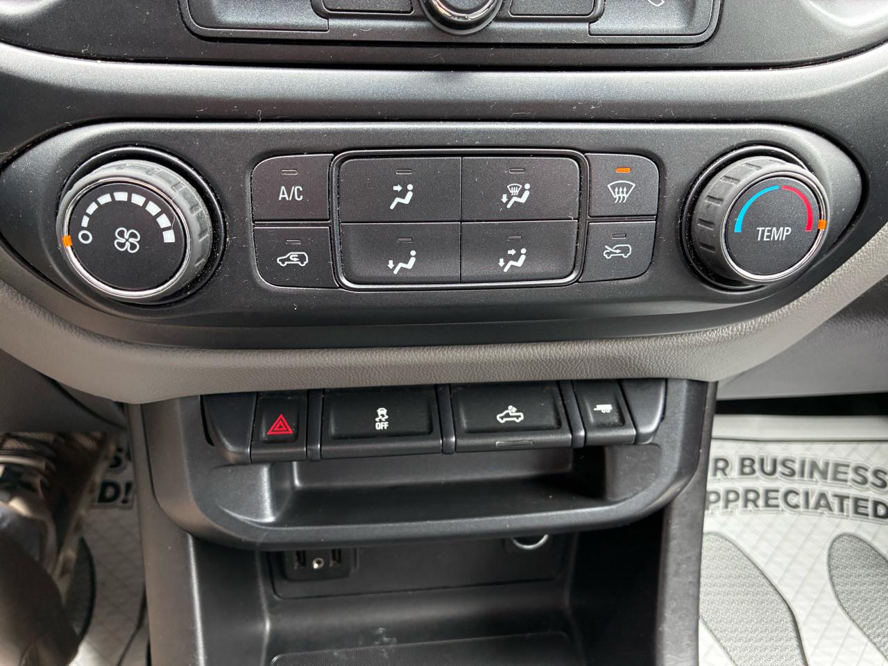 Chevrolet Colorado Work Truck Crew Cab 4WD Short Box 2019