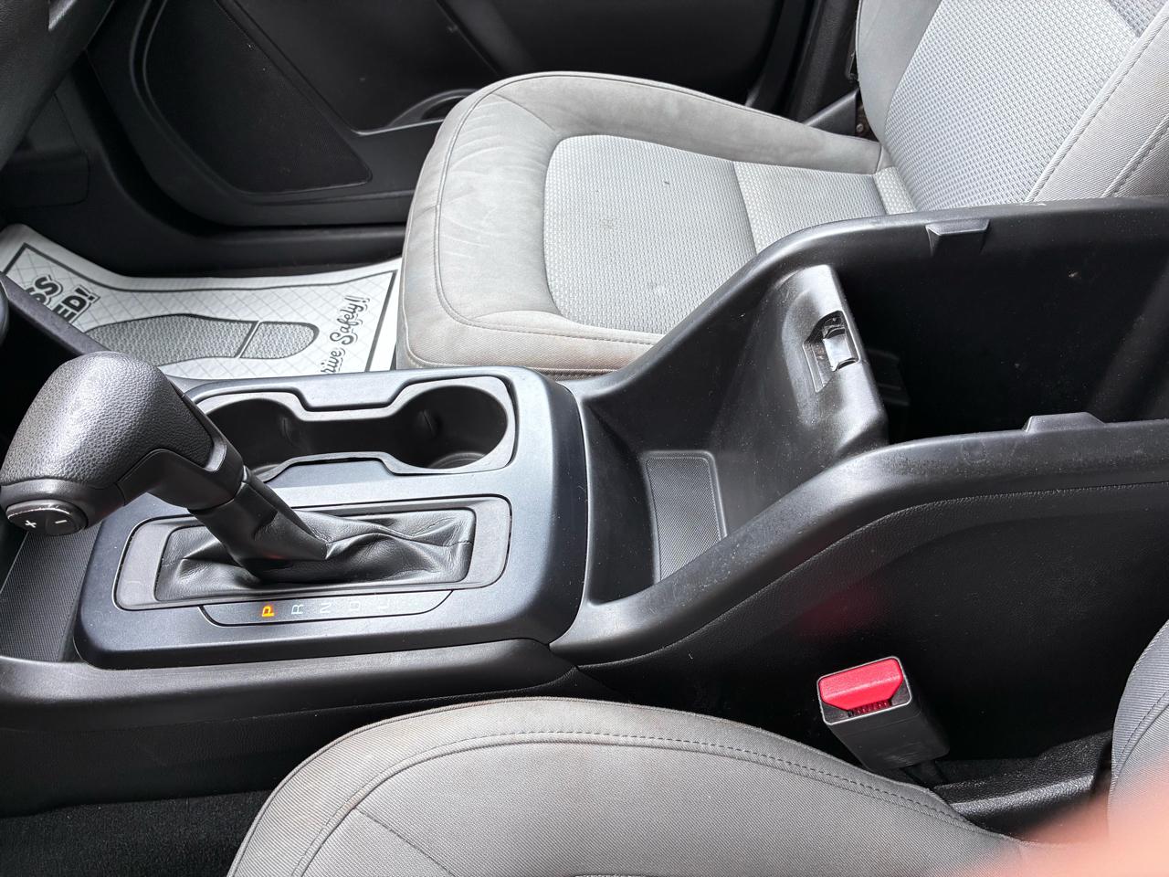 Chevrolet Colorado Work Truck Crew Cab 4WD Short Box 2019