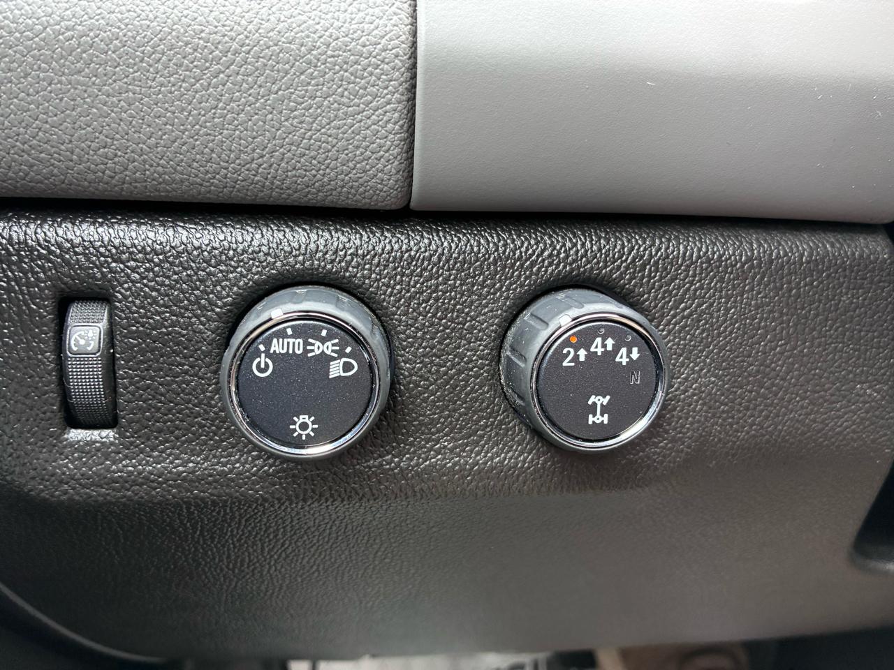 Chevrolet Colorado Work Truck Crew Cab 4WD Short Box 2019