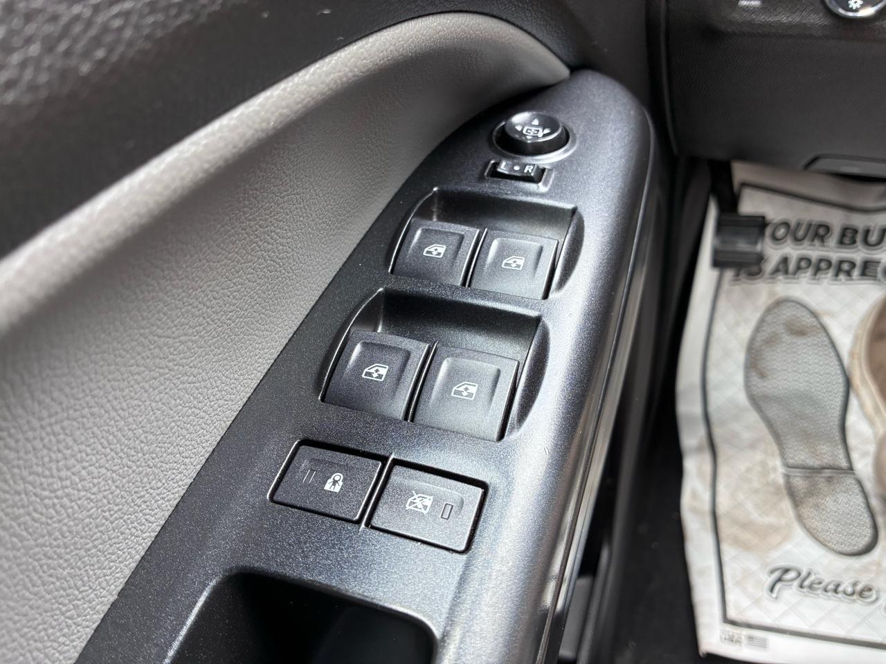 Chevrolet Colorado Work Truck Crew Cab 4WD Short Box 2019