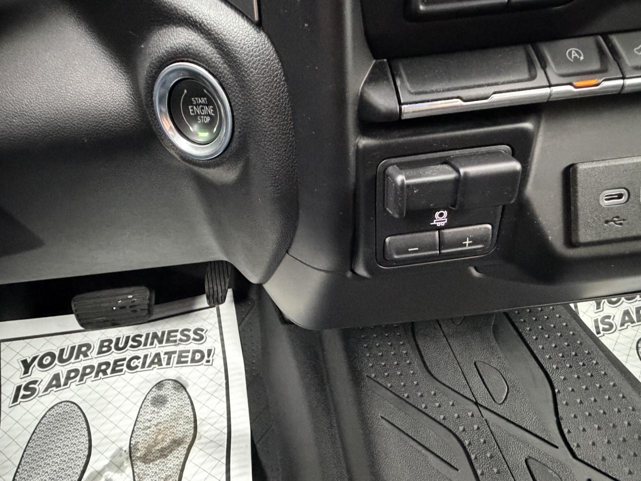 Chevrolet Silverado 1500 RST Crew Cab 4WD 2019