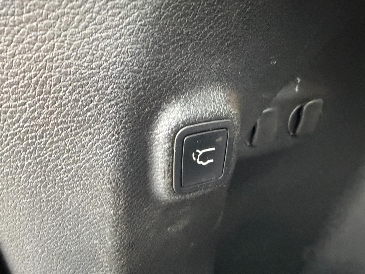 Jeep Cherokee Limited 4WD 2019