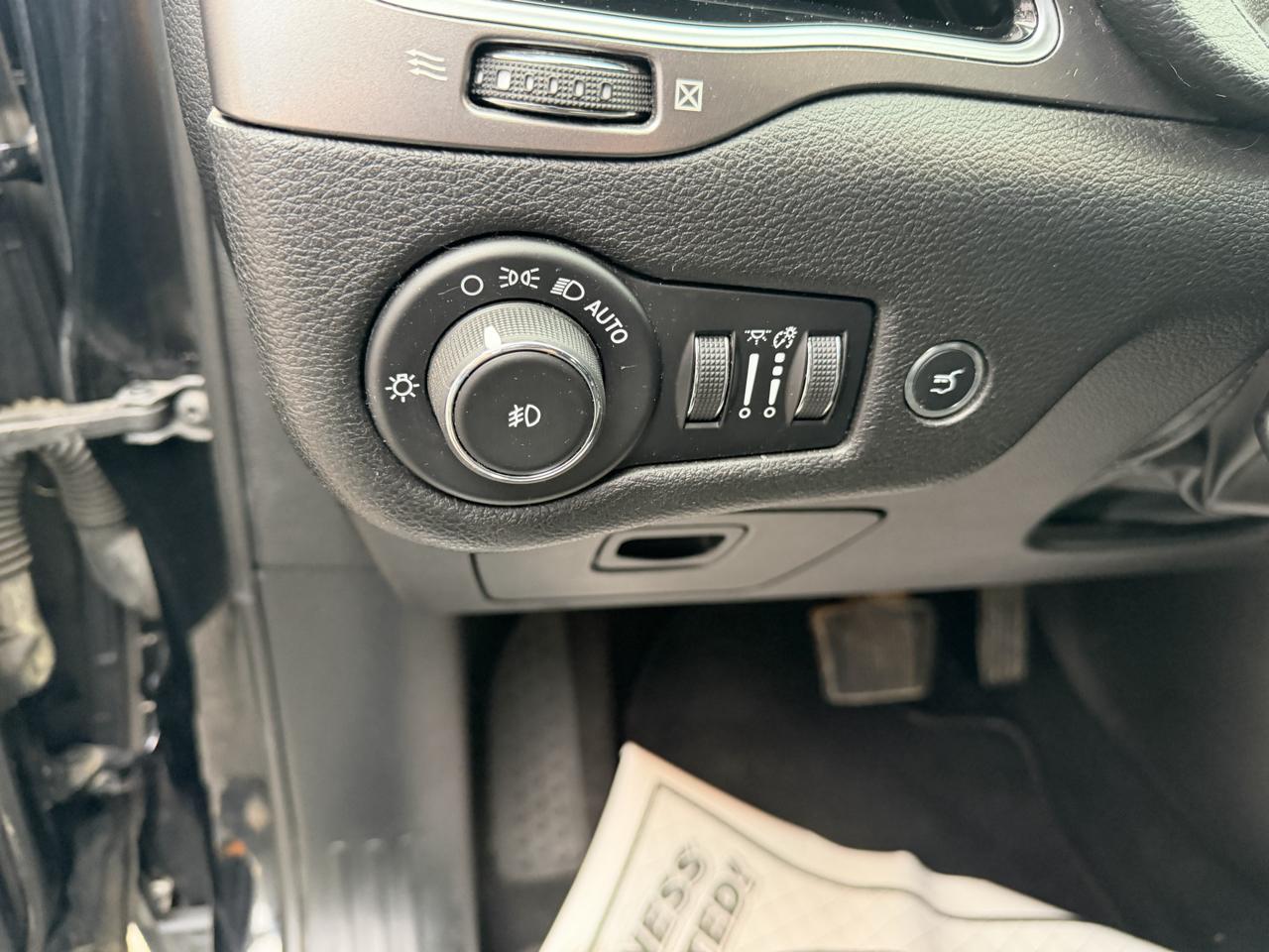 Jeep Cherokee Limited 4WD 2019