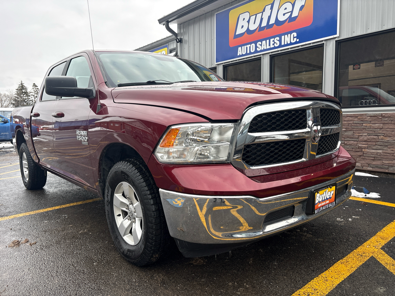 RAM 1500 Classic Tradesman Crew Cab SWB 4WD 2021