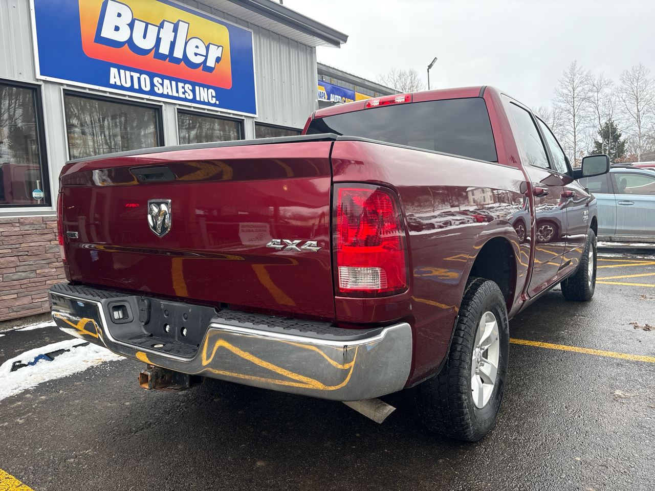 RAM 1500 Classic Tradesman Crew Cab SWB 4WD 2021
