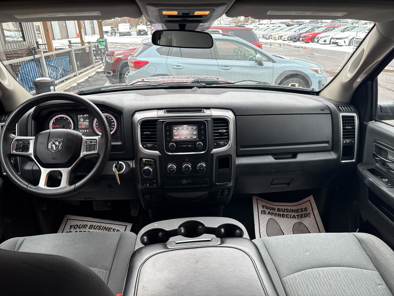 RAM 1500 Classic Tradesman Crew Cab SWB 4WD 2021