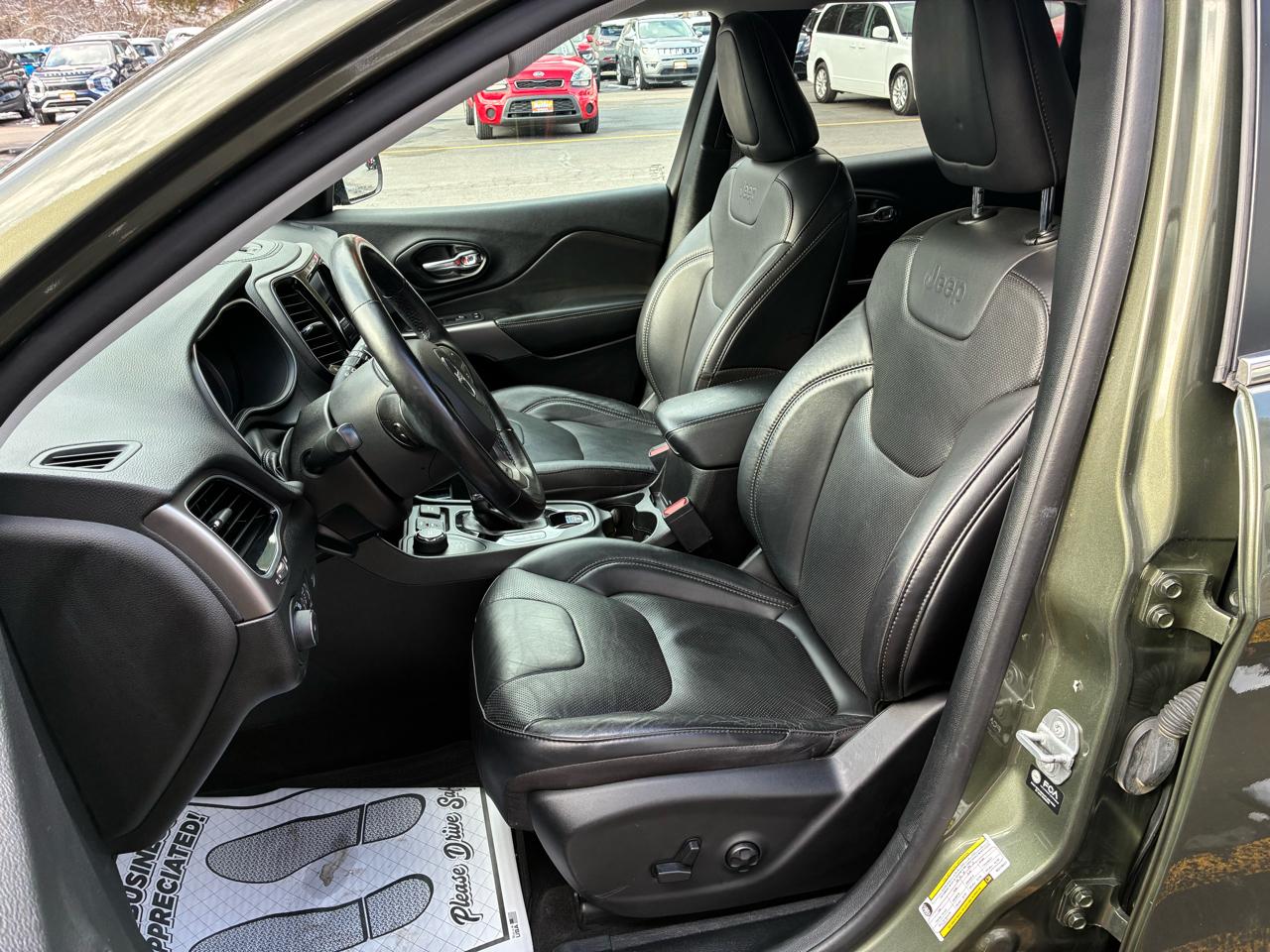 Jeep Cherokee Limited 4WD 2021