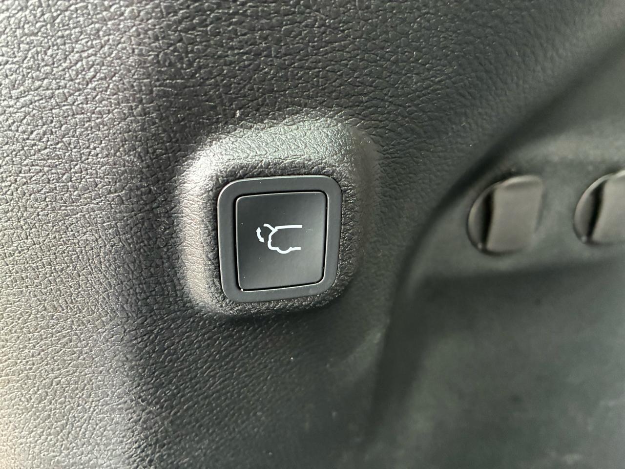 Jeep Cherokee Limited 4WD 2021