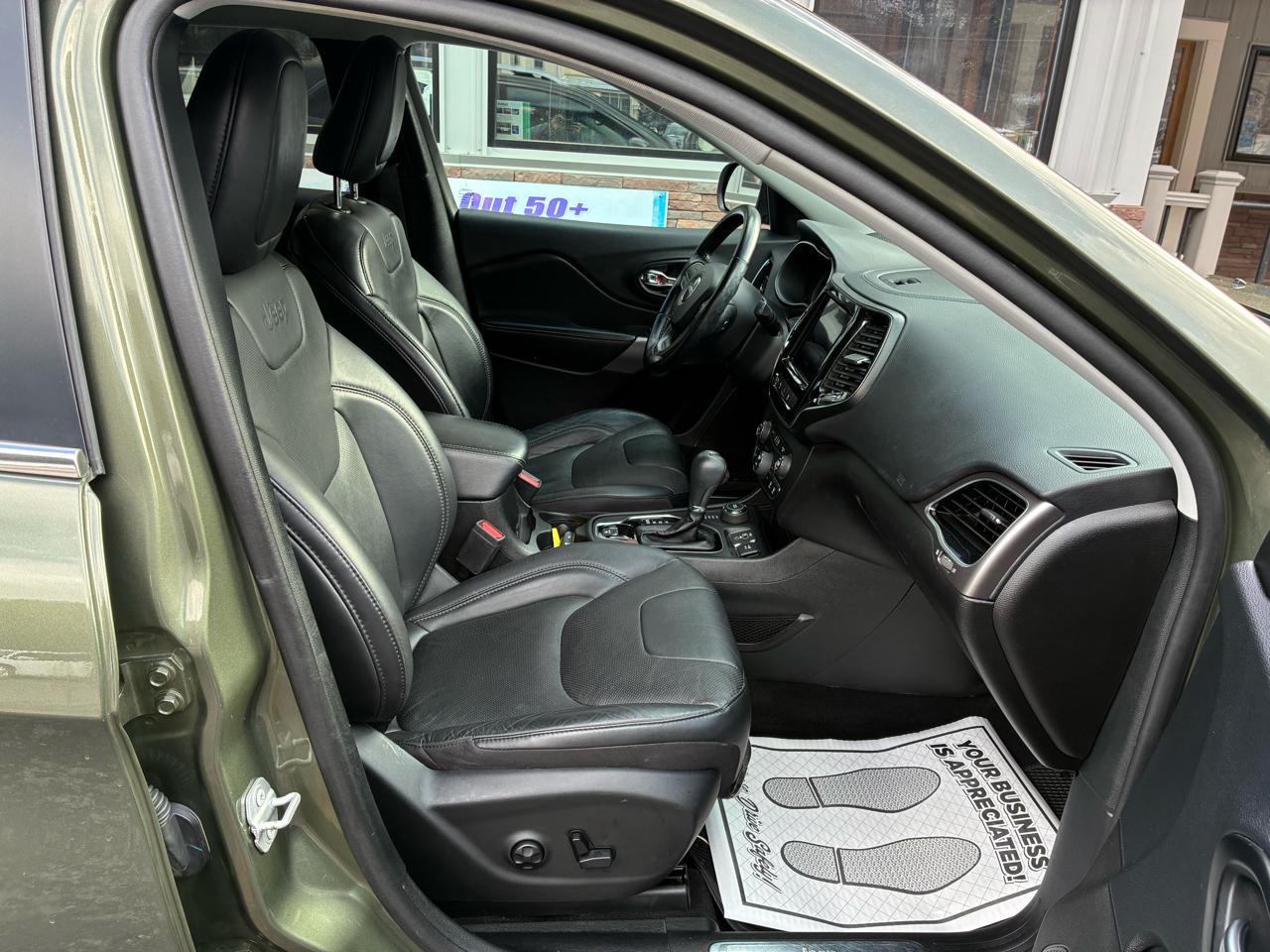 Jeep Cherokee Limited 4WD 2021