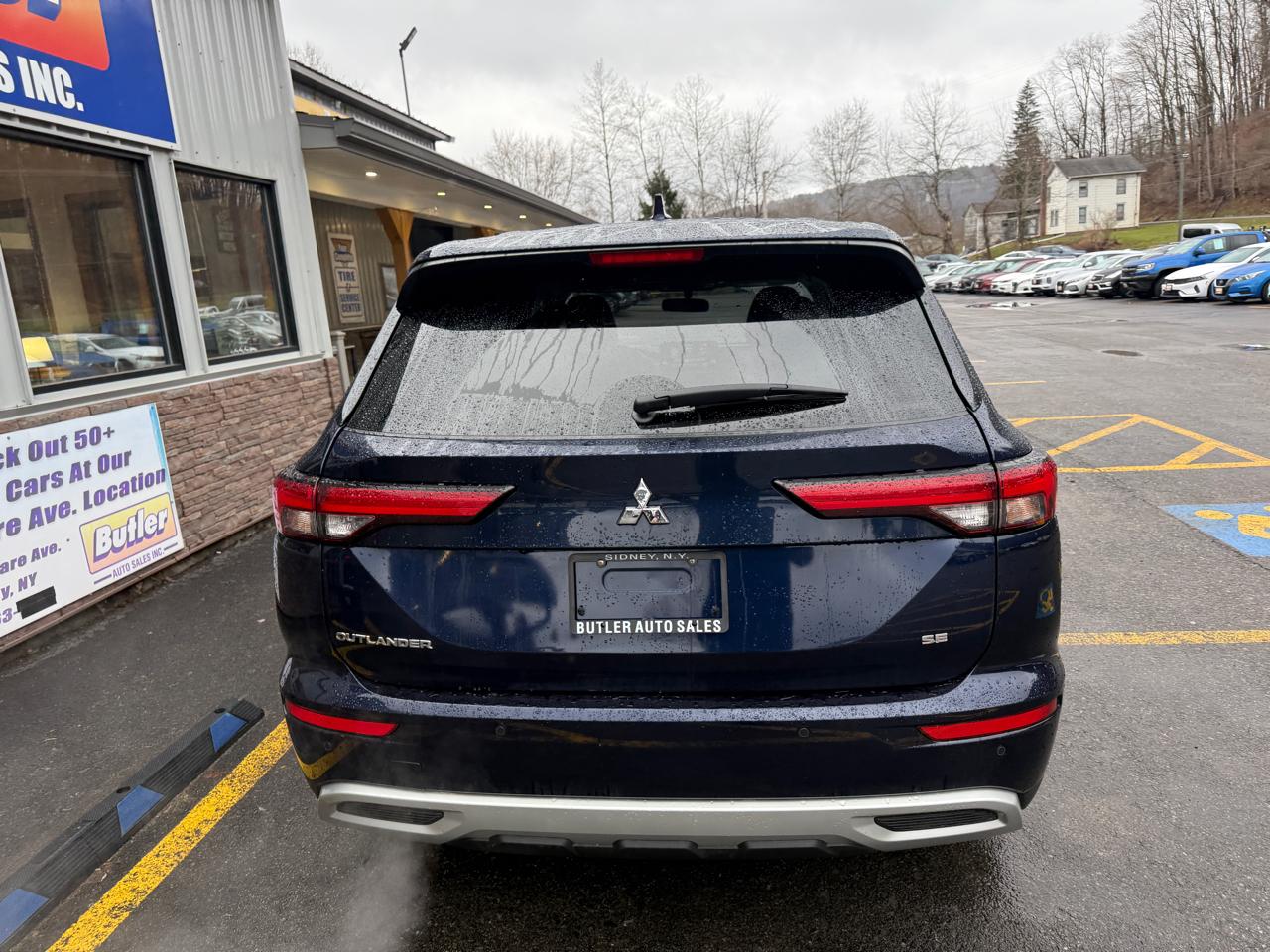 Mitsubishi Outlander SE 4WD 2023