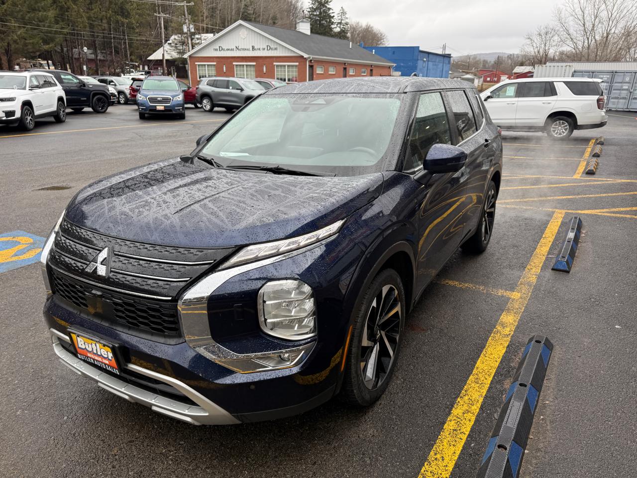 Mitsubishi Outlander SE 4WD 2023