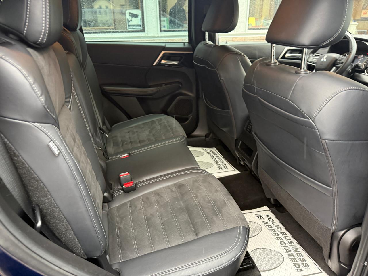 Mitsubishi Outlander SE 4WD 2023