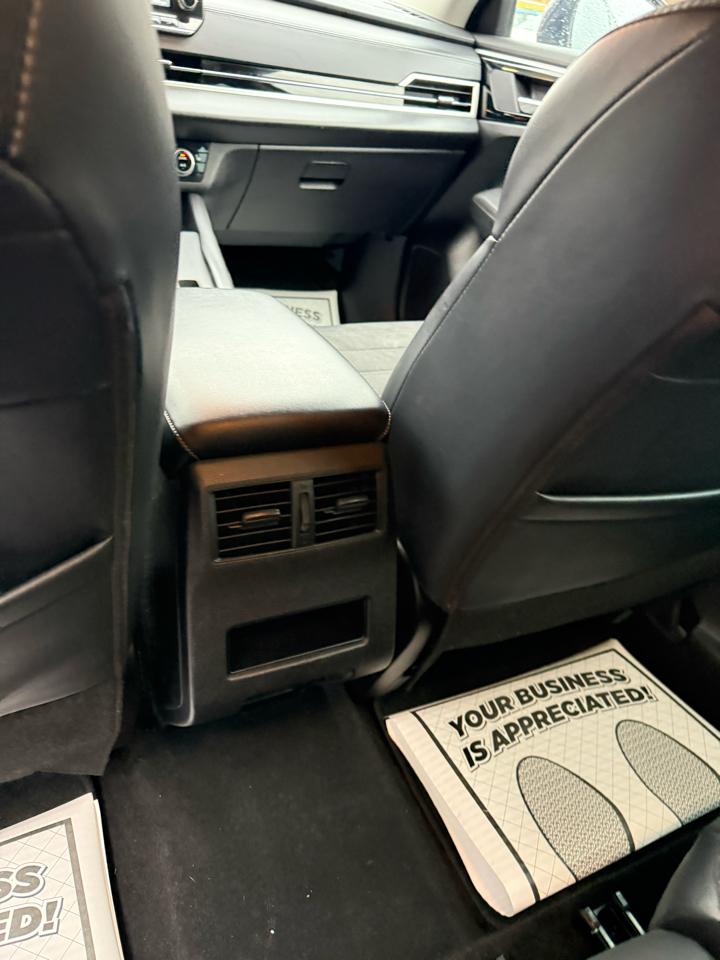 Mitsubishi Outlander SE 4WD 2023