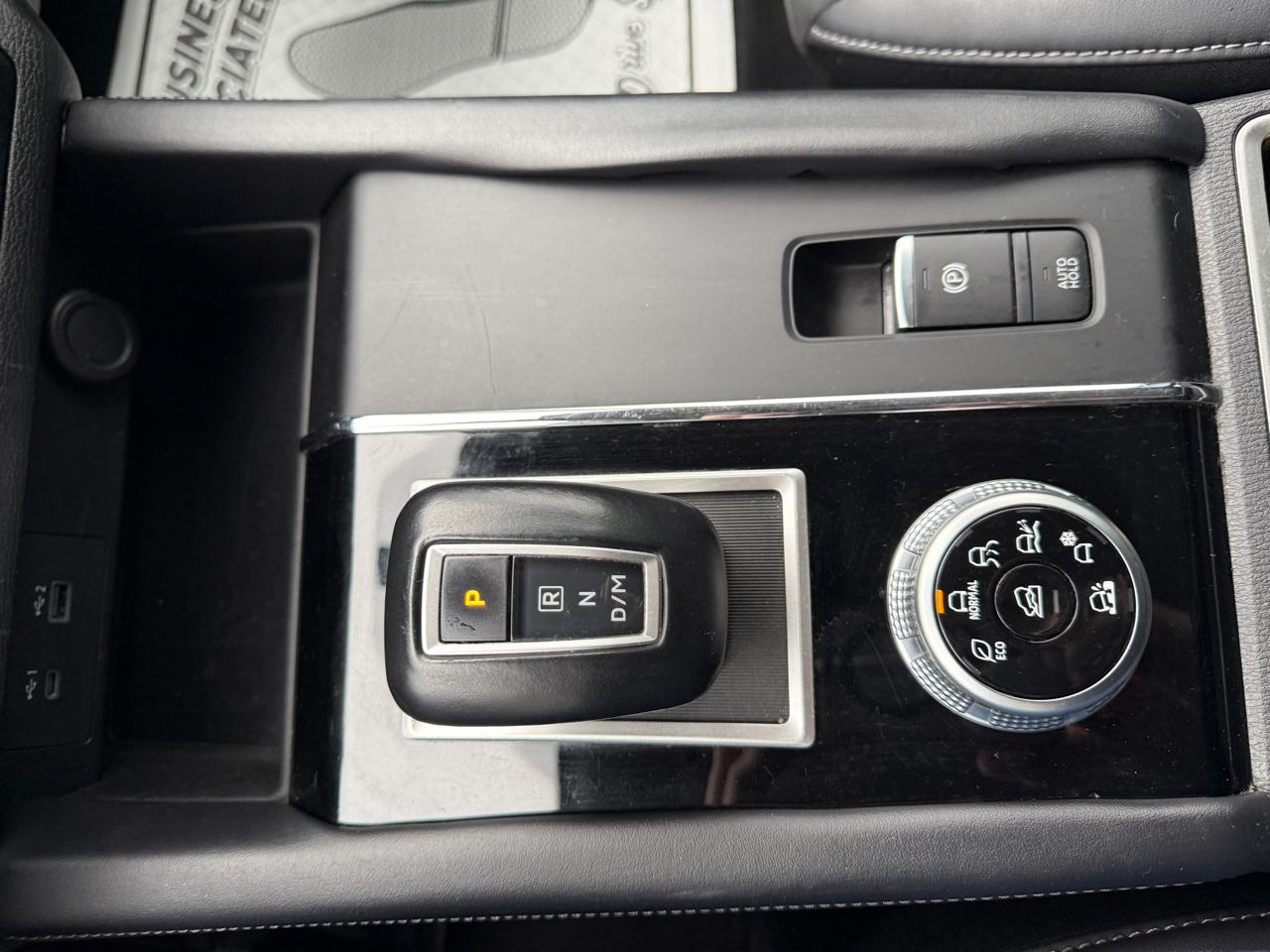 Mitsubishi Outlander SE 4WD 2023