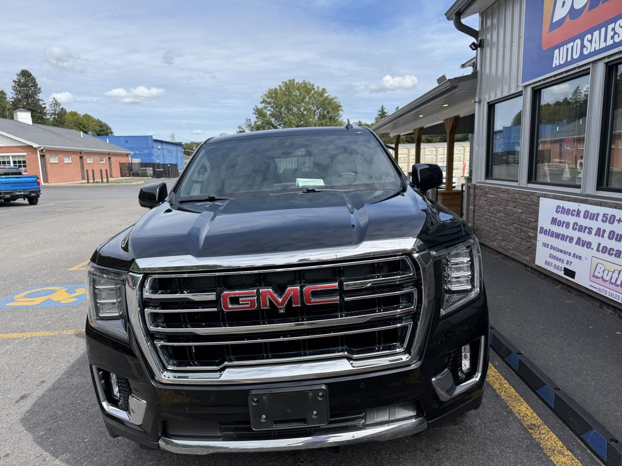 GMC Yukon SLT 4WD 2021