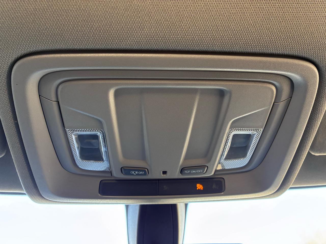 GMC Sierra 1500 Base Double Cab 4WD 2021