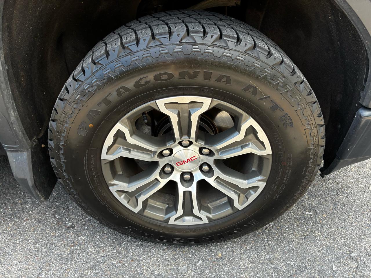 GMC Sierra 1500 Base Double Cab 4WD 2021