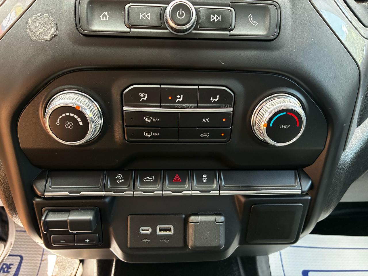 GMC Sierra 1500 Base Double Cab 4WD 2021