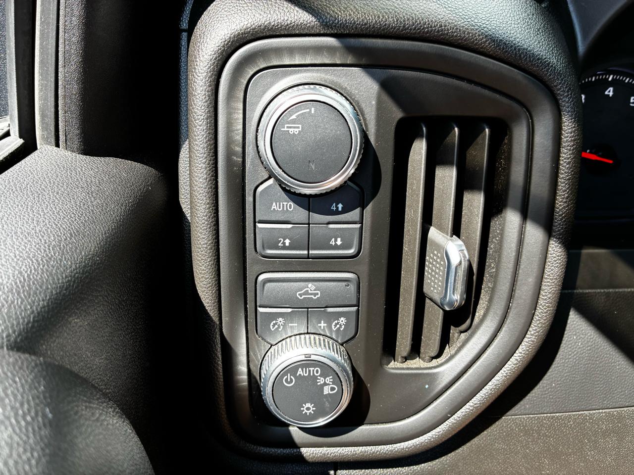 GMC Sierra 1500 Base Double Cab 4WD 2021