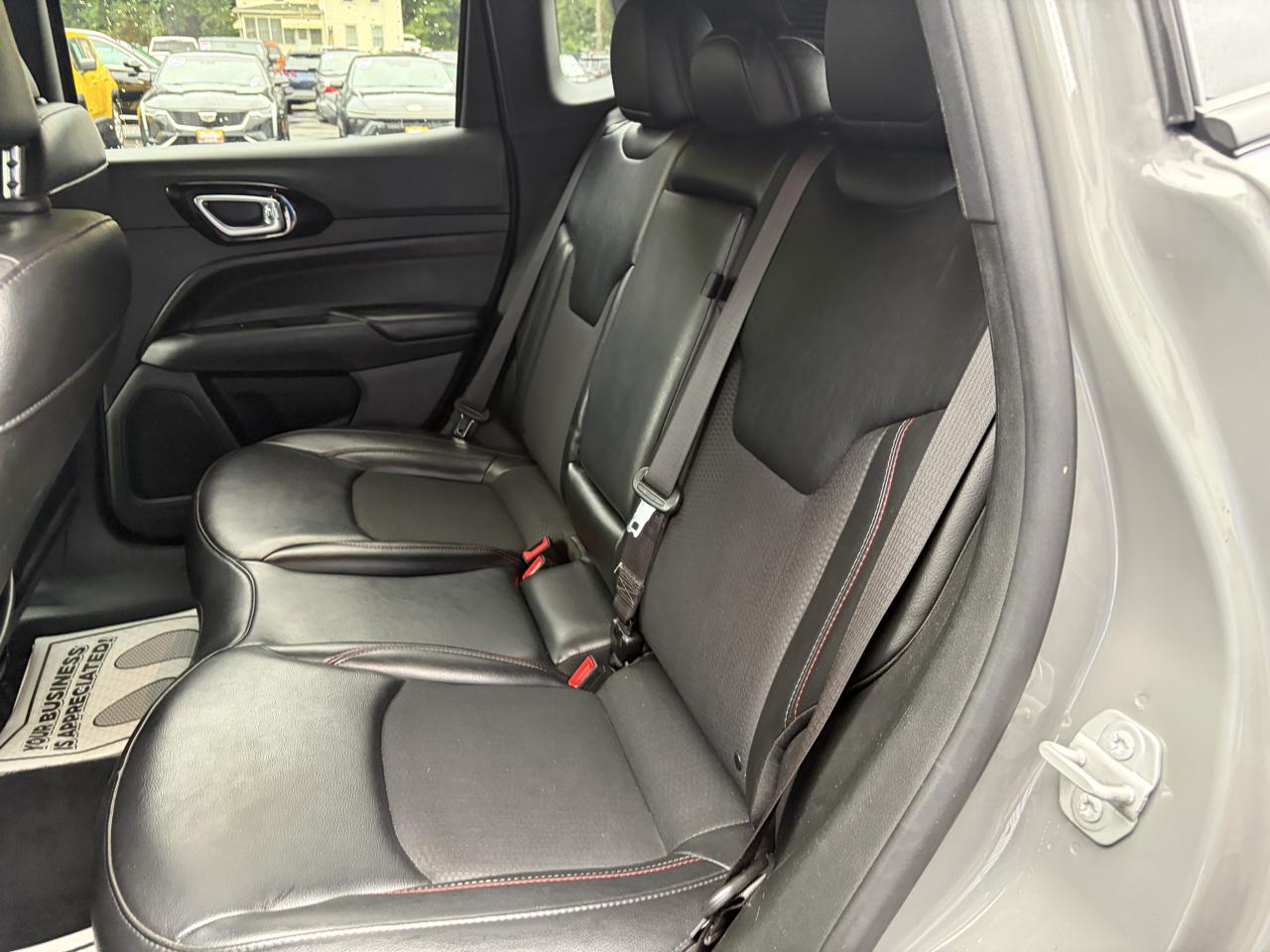 Jeep Compass Trailhawk 2023