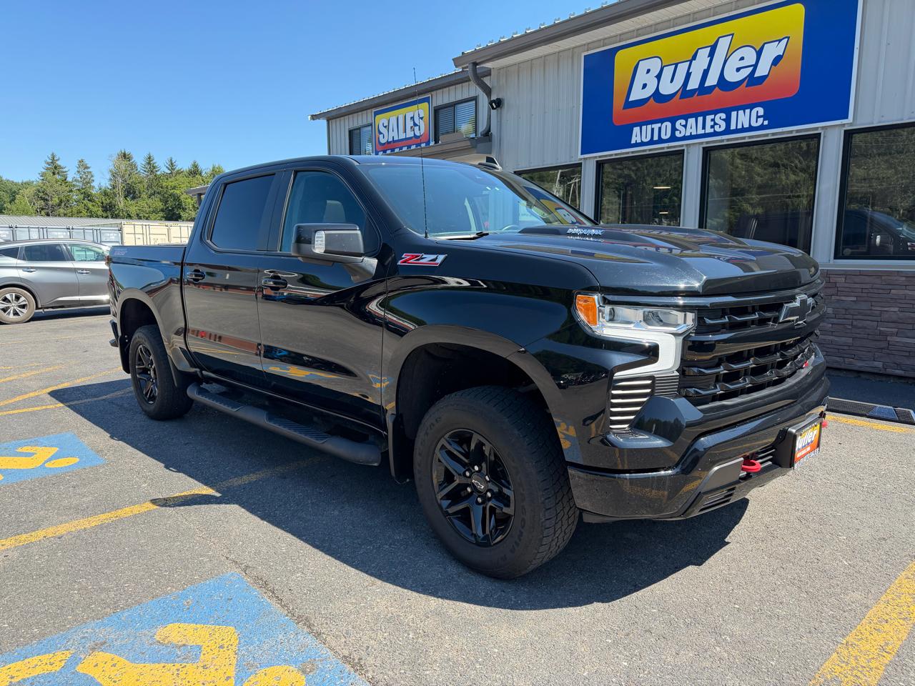 Chevrolet Silverado 1500 Trail Boss LT Crew Cab 4WD 2022