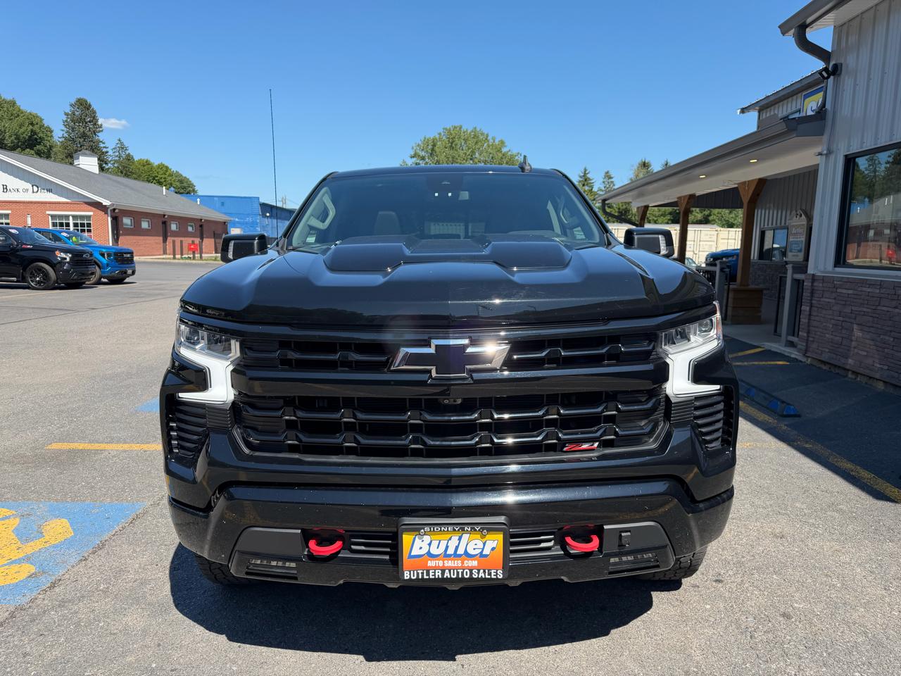 Chevrolet Silverado 1500 Trail Boss LT Crew Cab 4WD 2022