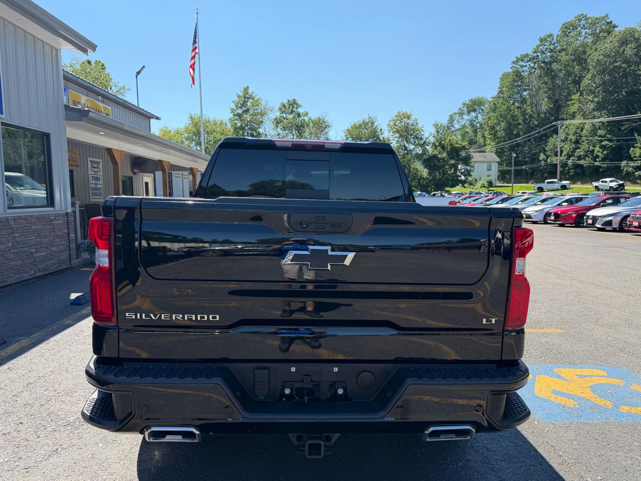 Chevrolet Silverado 1500 Trail Boss LT Crew Cab 4WD 2022