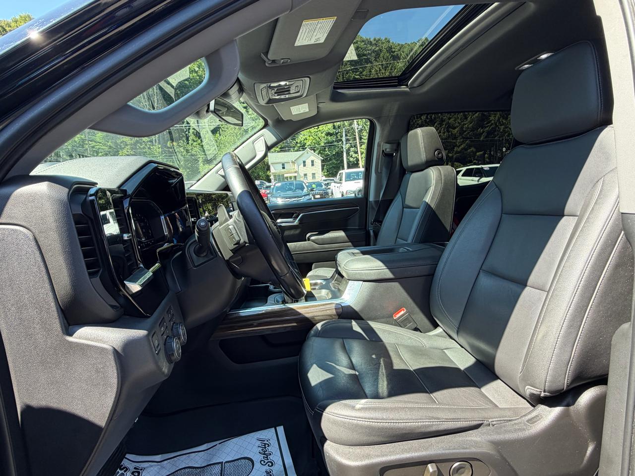 Chevrolet Silverado 1500 Trail Boss LT Crew Cab 4WD 2022