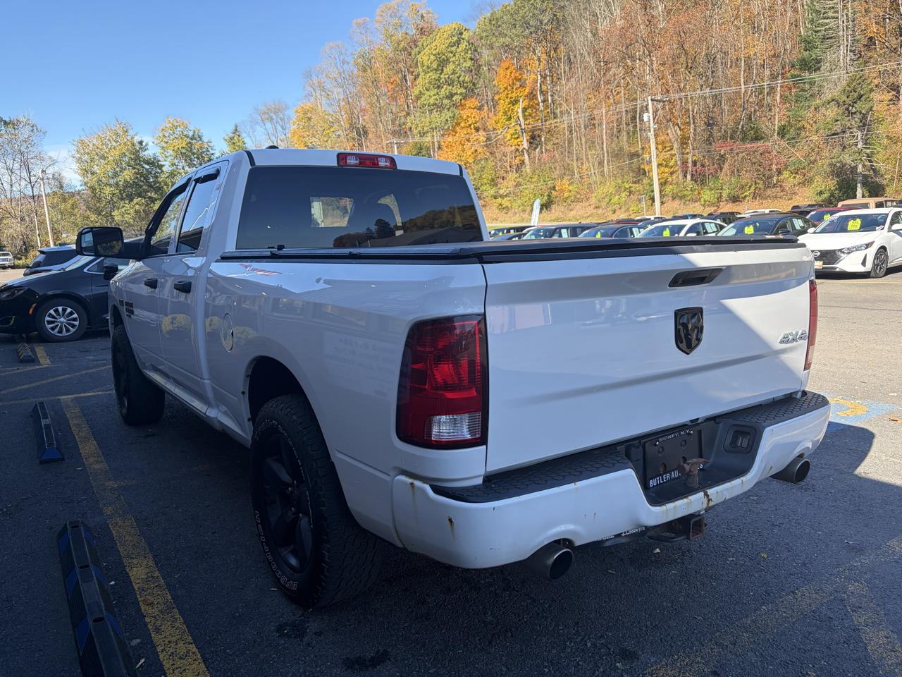 RAM 1500 Classic Tradesman Quad Cab 4WD 2019