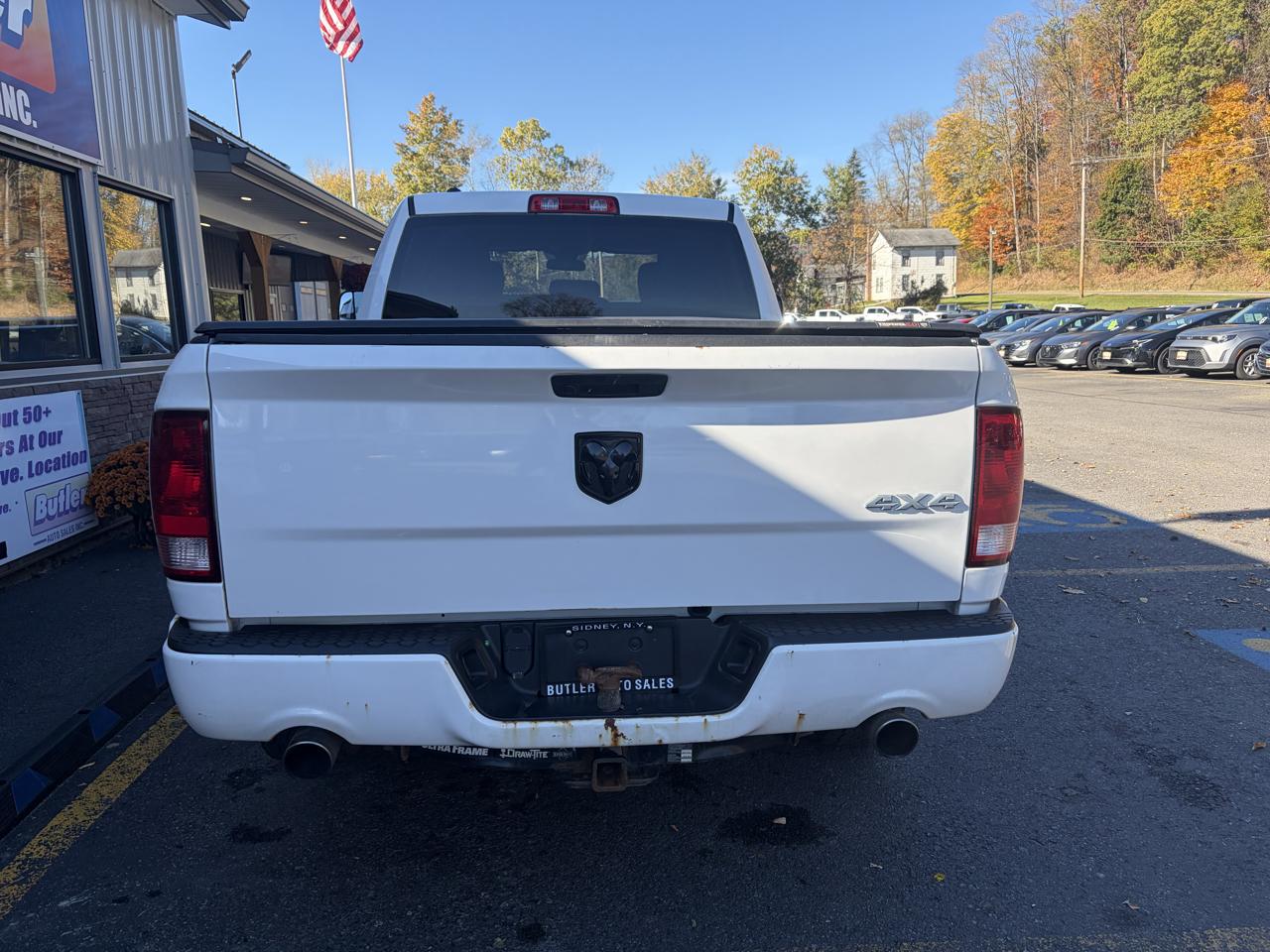 RAM 1500 Classic Tradesman Quad Cab 4WD 2019