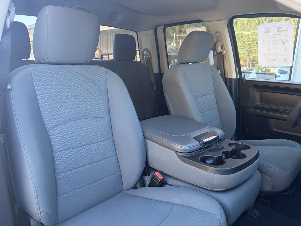 RAM 1500 Classic Tradesman Quad Cab 4WD 2019