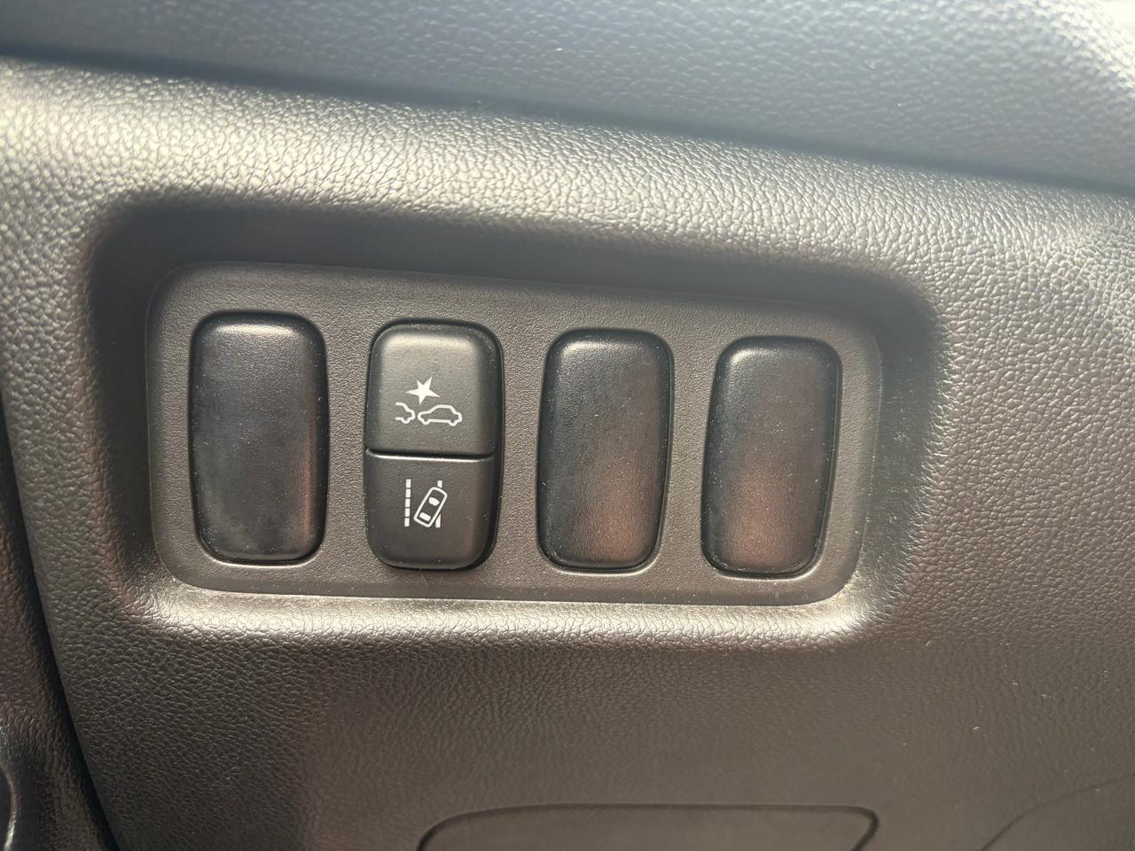 Mitsubishi Outlander Sport 2.0 ES 4WD 2024