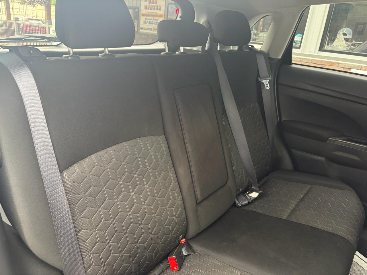 Mitsubishi Outlander Sport 2.0 ES 4WD 2024